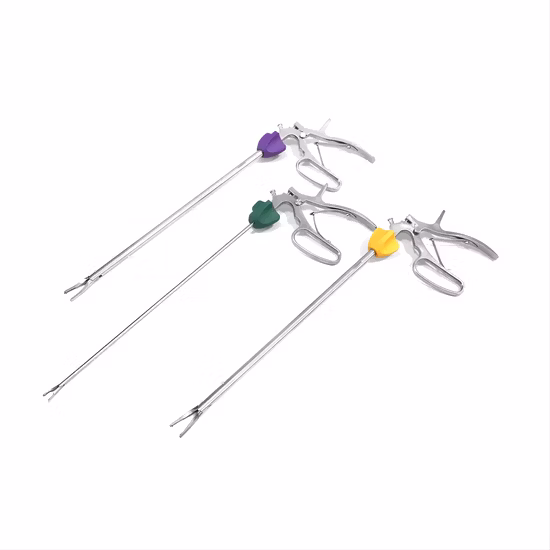 Applicatore di clip per vena arteriosa laparoscopica emostatica